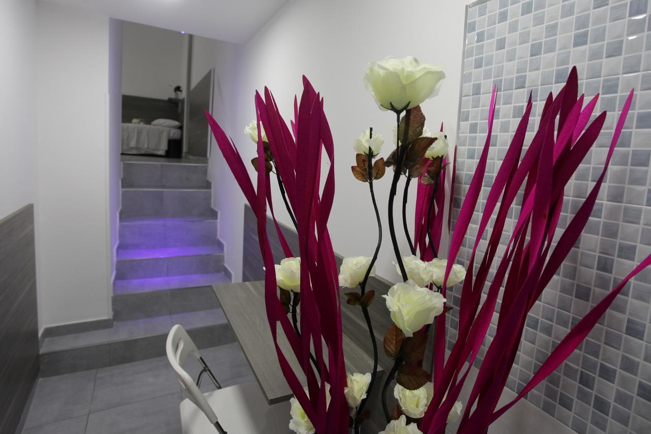 Bed and Breakfast Chiaia Relax Neapel Exterior foto