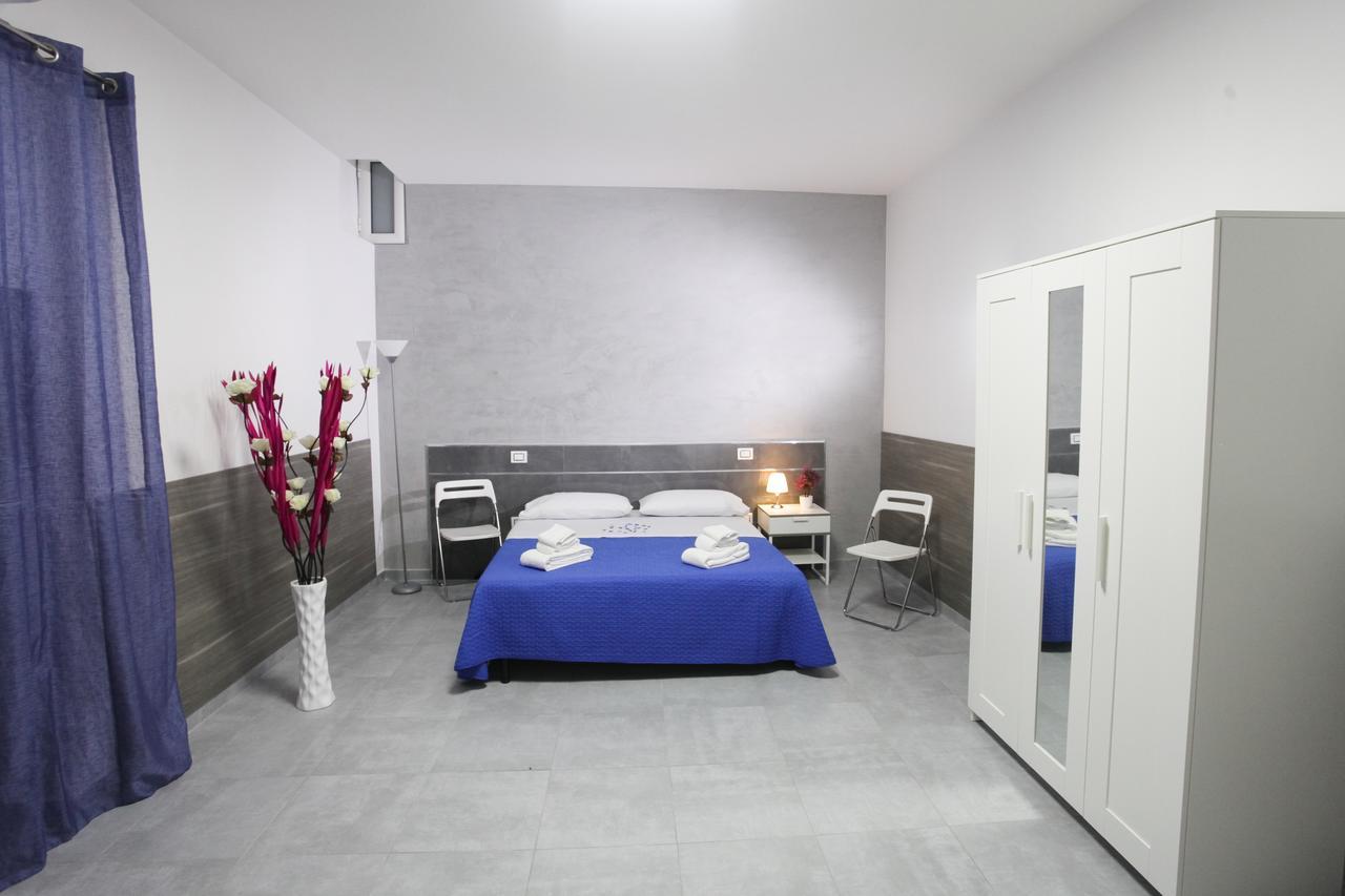 Bed and Breakfast Chiaia Relax Neapel Exterior foto