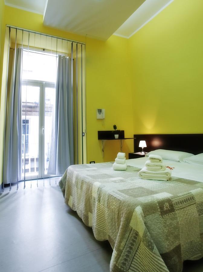 Bed and Breakfast Chiaia Relax Neapel Exterior foto