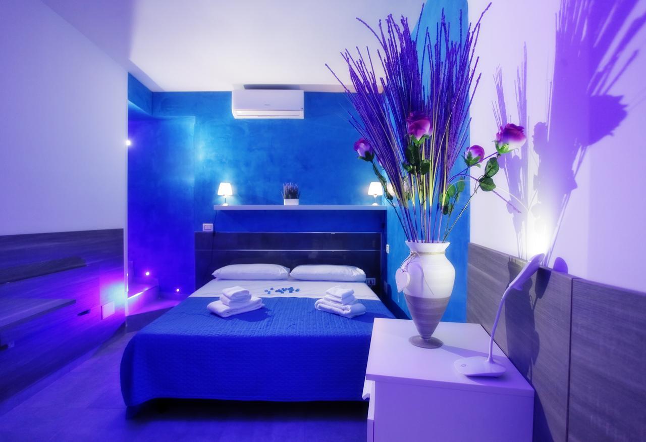 Bed and Breakfast Chiaia Relax Neapel Exterior foto