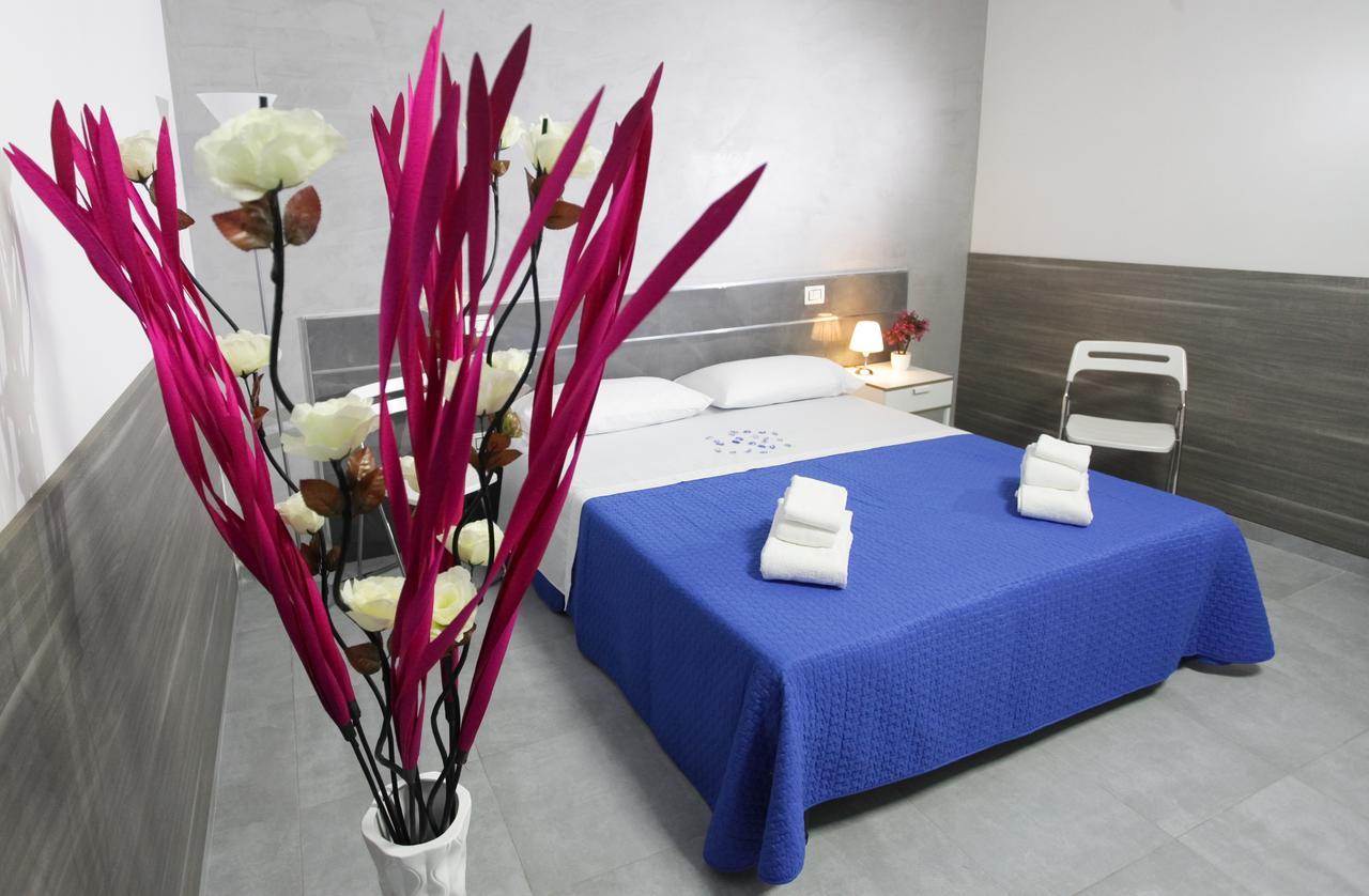 Bed and Breakfast Chiaia Relax Neapel Exterior foto