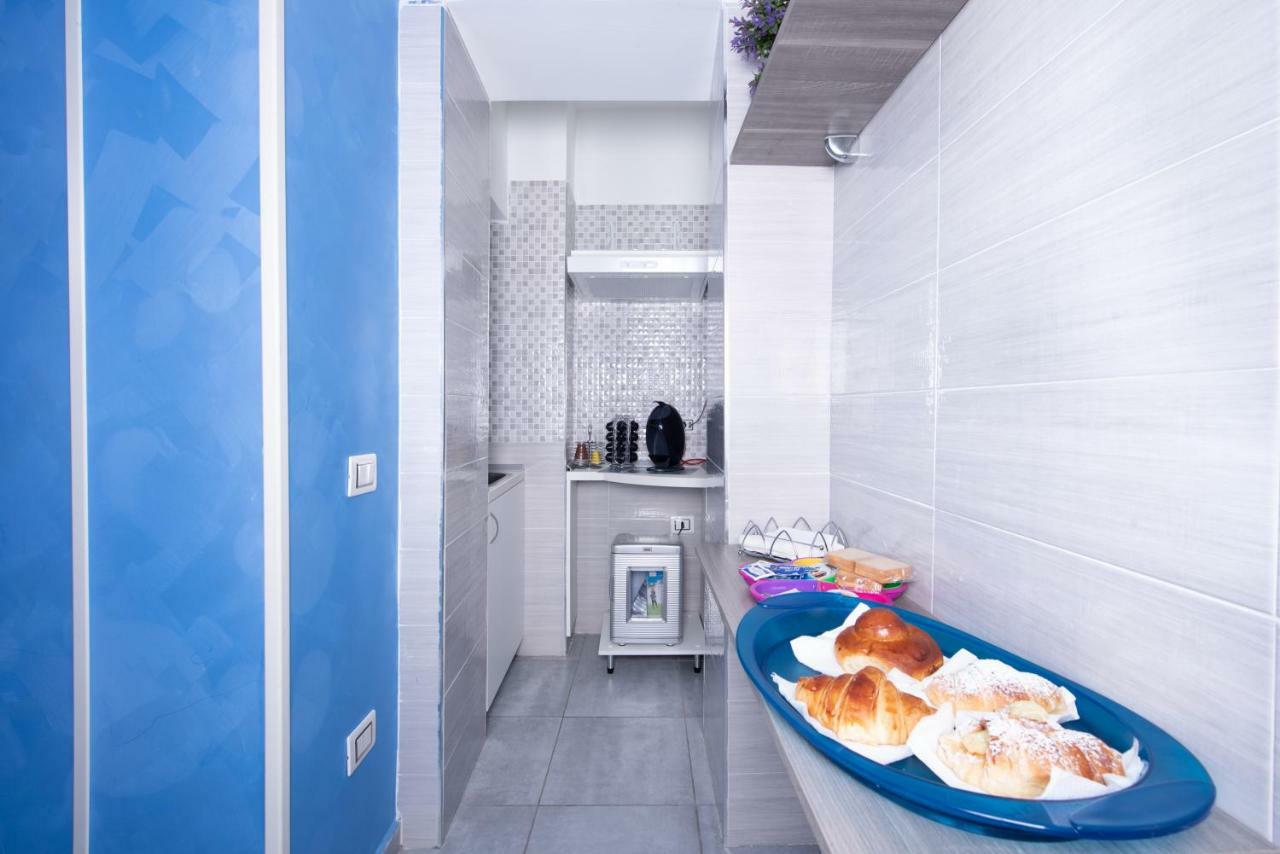 Bed and Breakfast Chiaia Relax Neapel Exterior foto