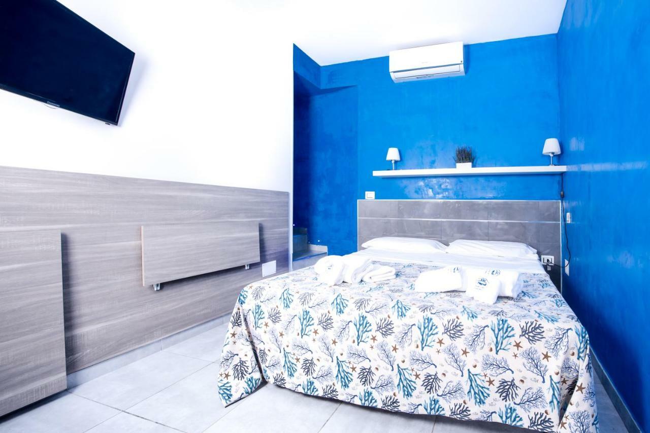 Bed and Breakfast Chiaia Relax Neapel Exterior foto